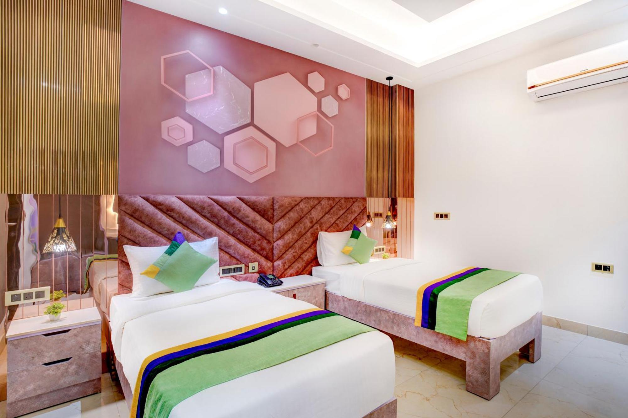 Treebo Corporate Inn Noida Exterior foto