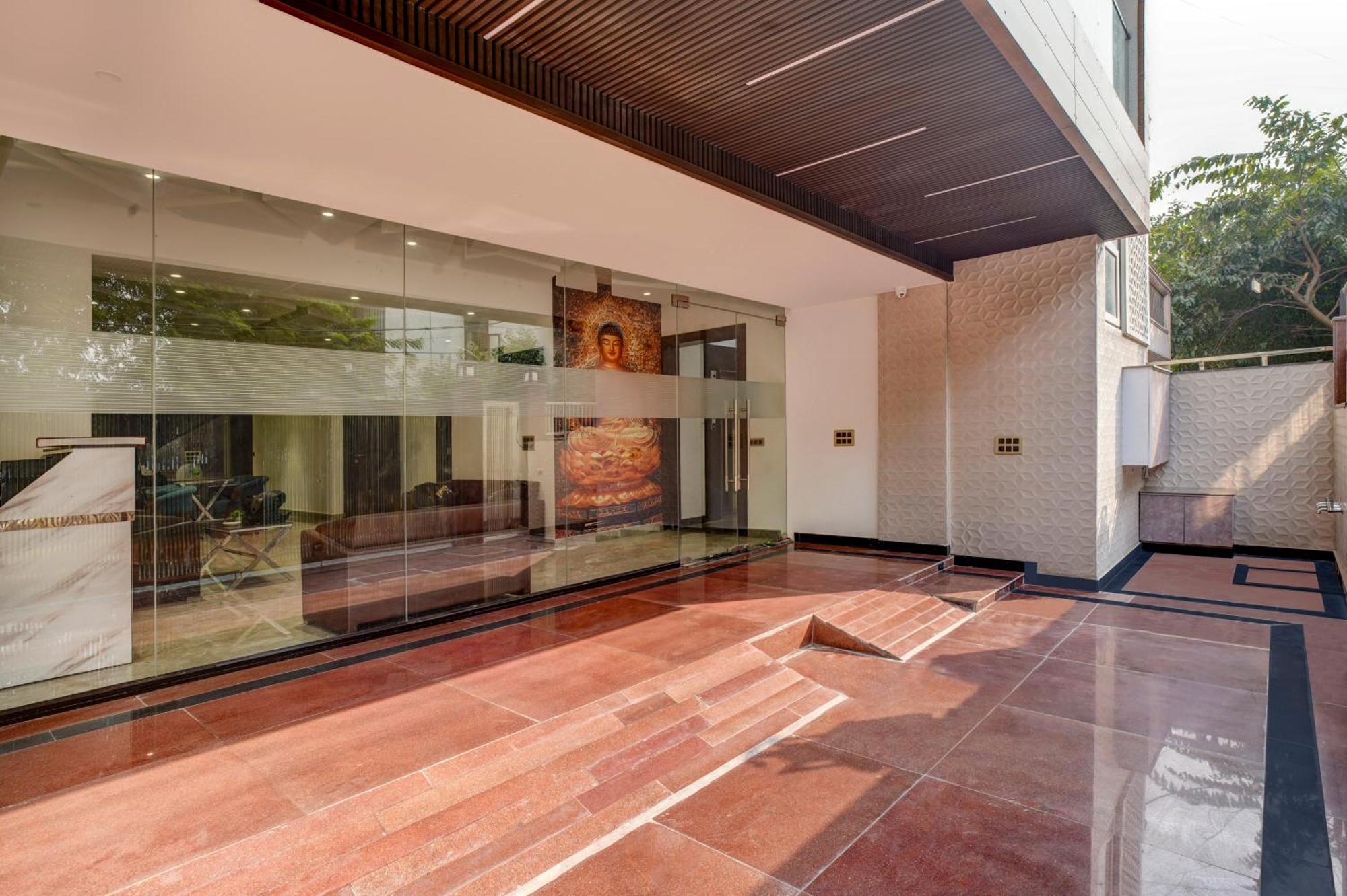 Treebo Corporate Inn Noida Exterior foto