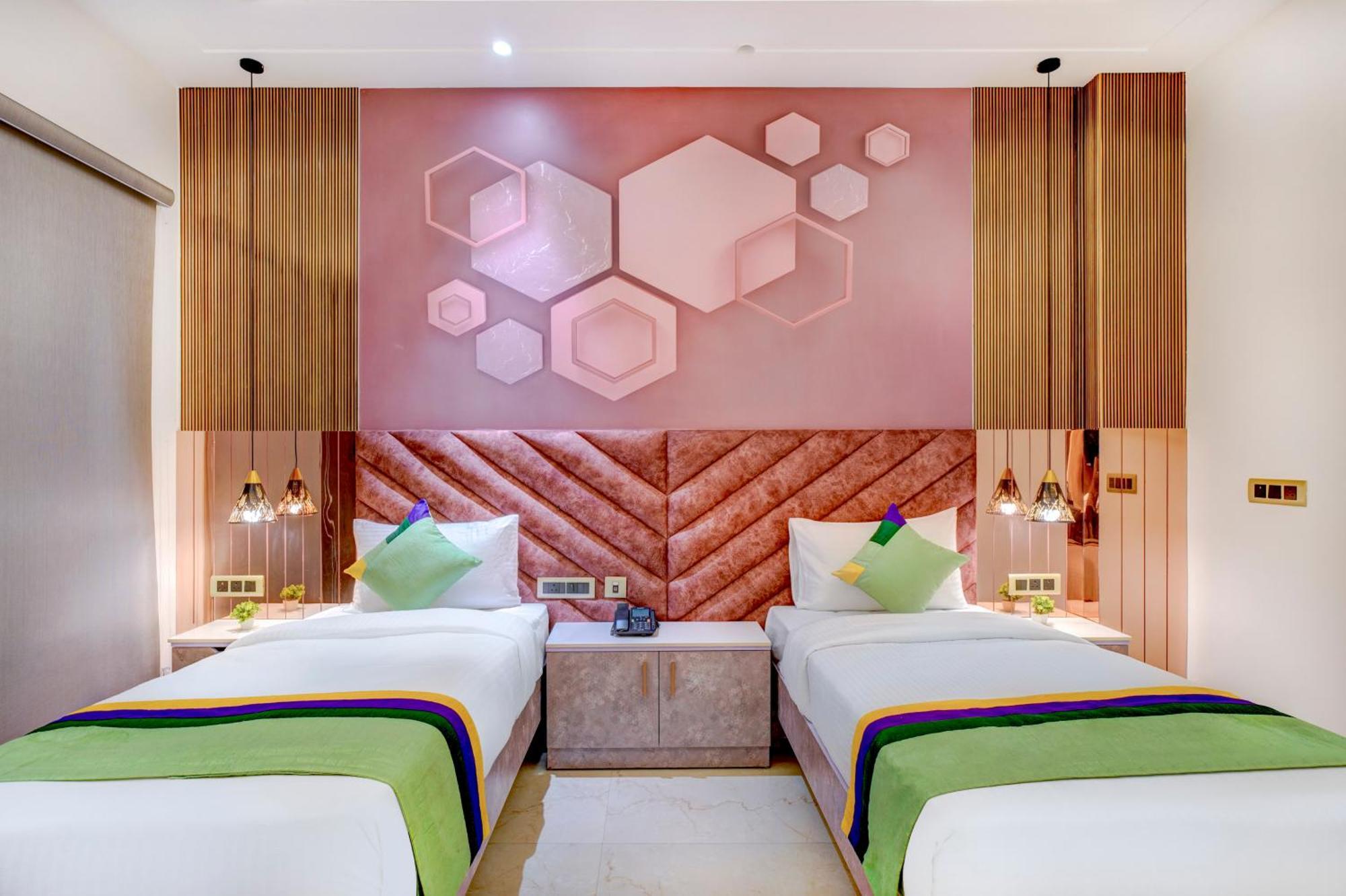 Treebo Corporate Inn Noida Exterior foto