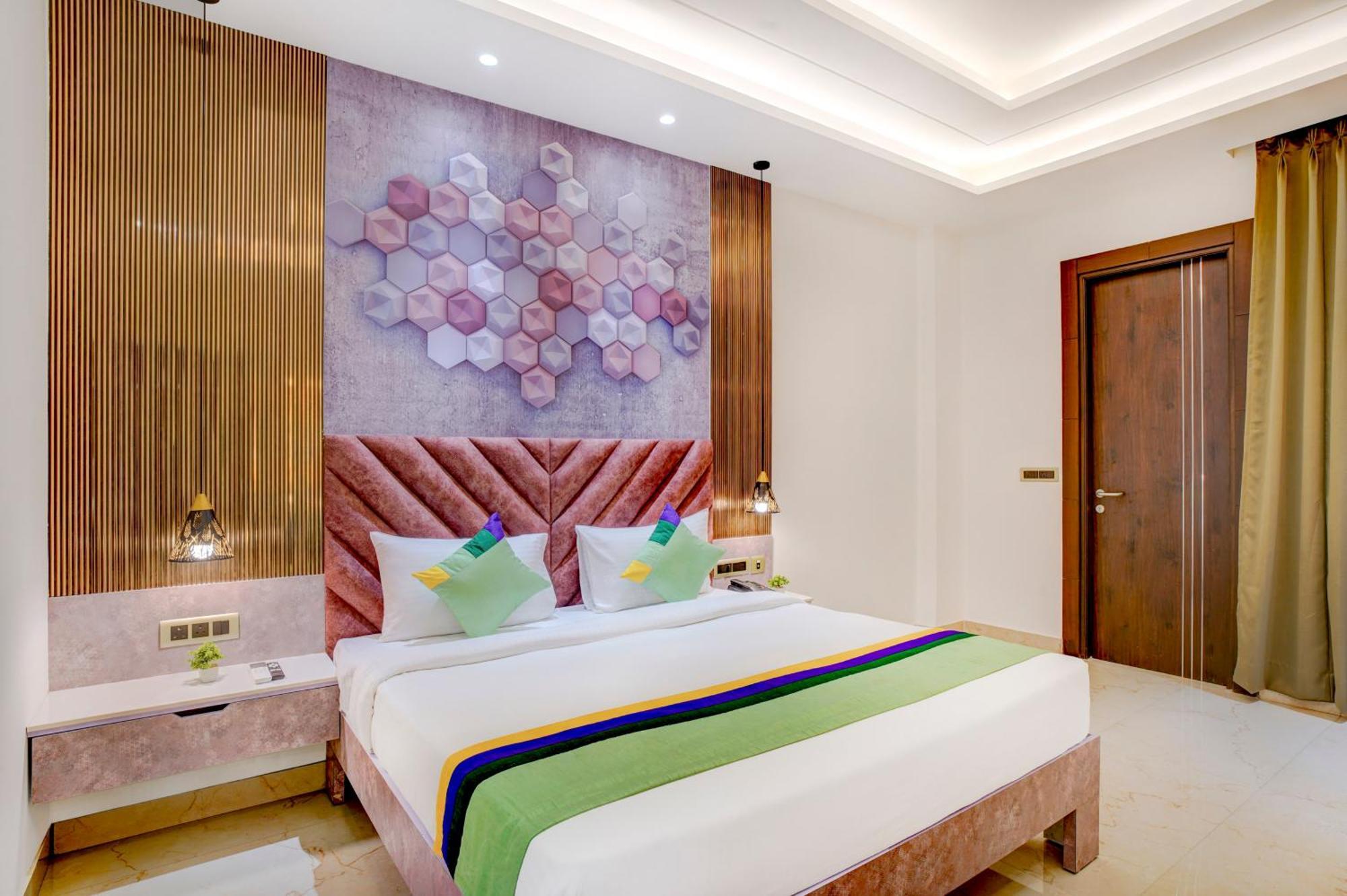 Treebo Corporate Inn Noida Exterior foto