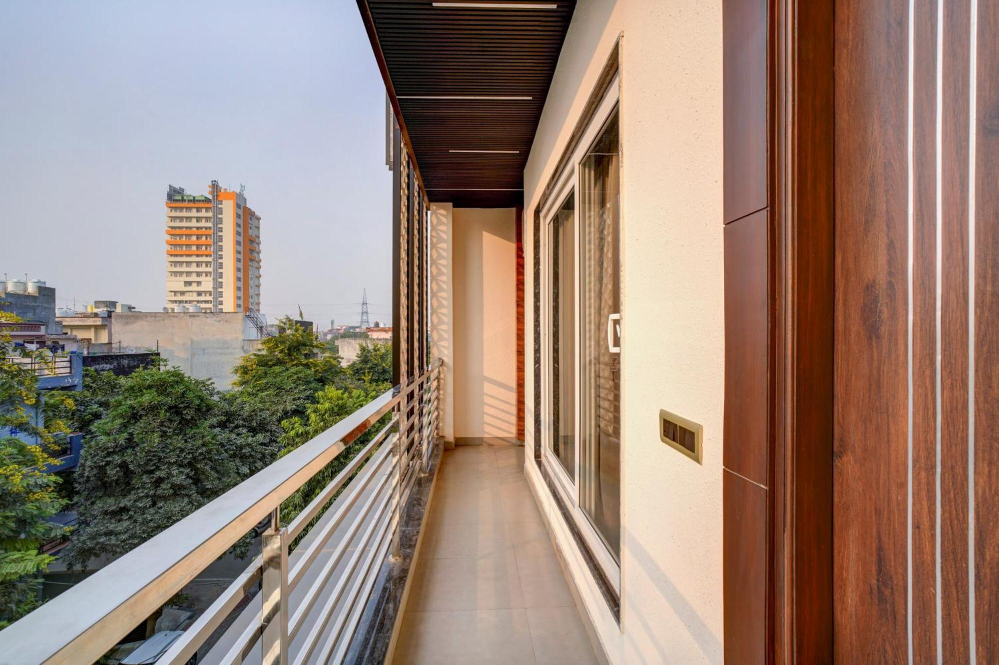 Treebo Corporate Inn Noida Exterior foto